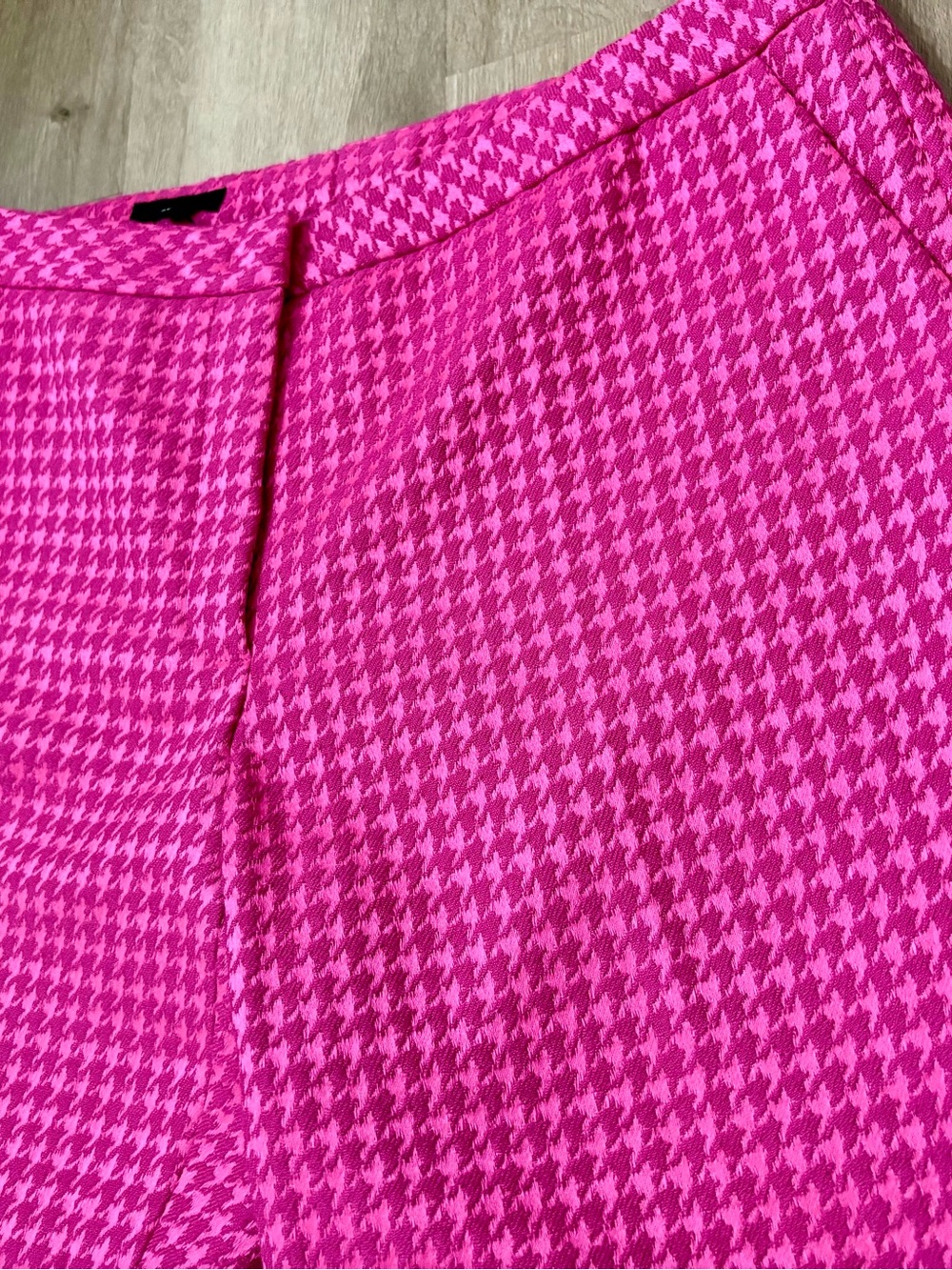 NWT Women’s Vintage Escada Pink Houndstooth Straight Leg Pants - Size 40/US 10